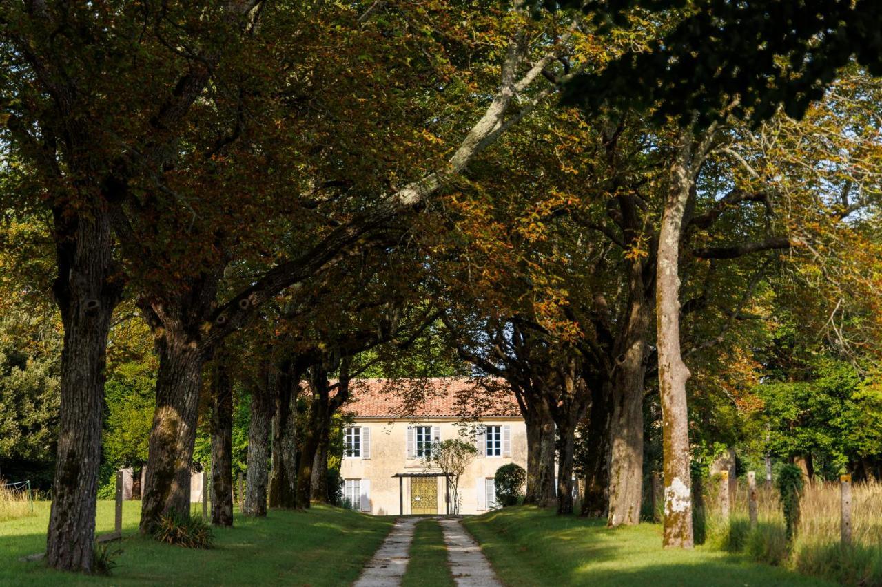 Bed and Breakfast Domaine de Seugnac à Pons Extérieur photo