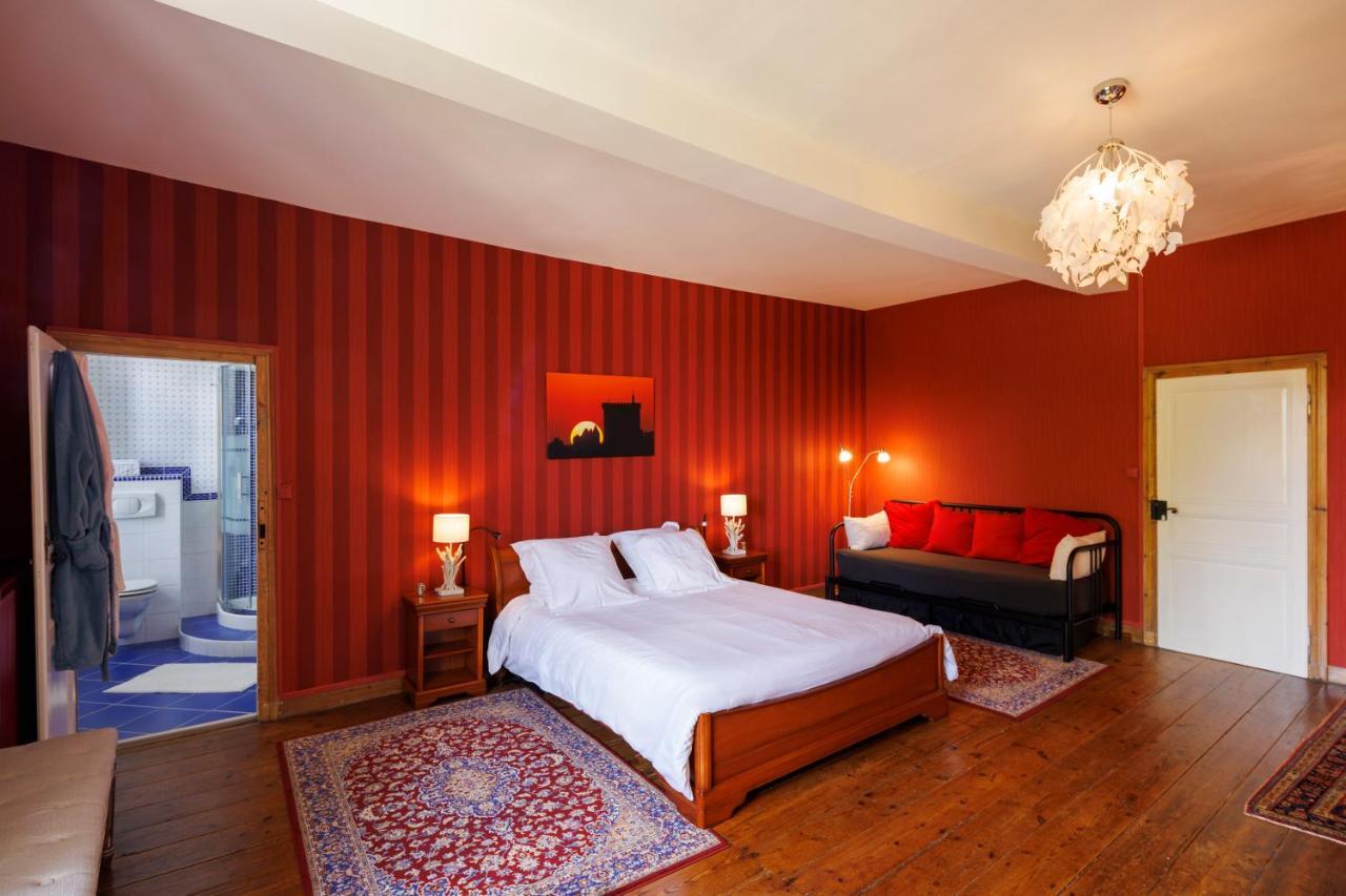 Bed and Breakfast Domaine de Seugnac à Pons Extérieur photo